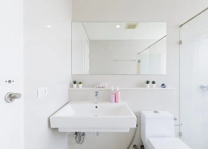 Luxury Huge Center Of Bkk Close To Thong Lor Bts Apartment *